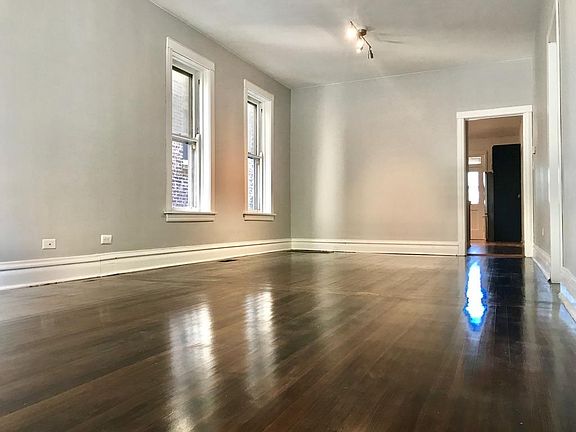 4th image of 1907 N Kimball Ave #2