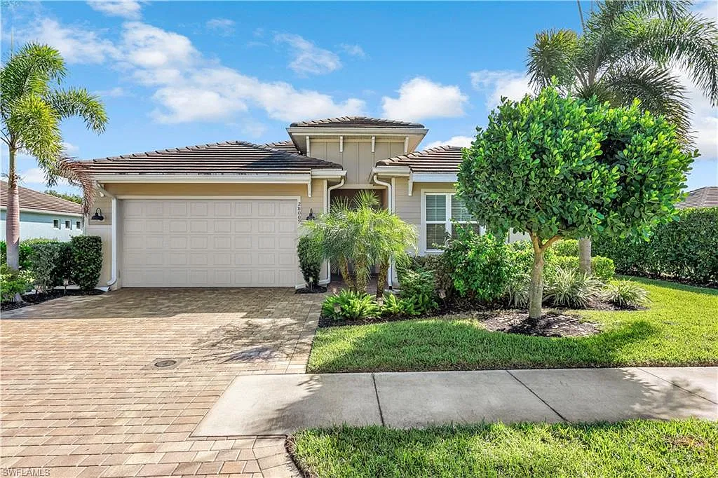 4 bed, 3.5 bath, 2432 sqft, $9,000 — Photo 4
