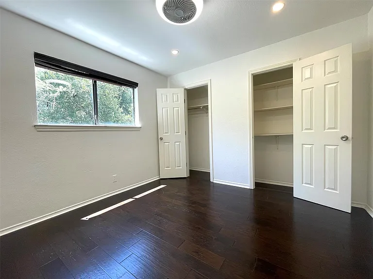 10431 Scotland Well Dr — Photo 32