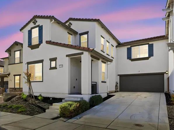 1230 Qualteri Way, Gilroy, CA 95020