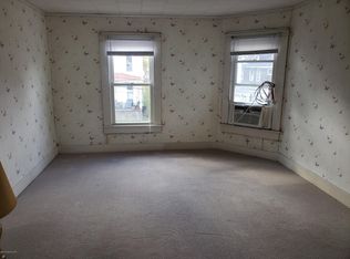 34 Swallow St, Pittston, PA 18640