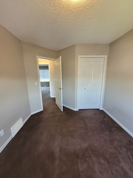 Edmonton House for rent - 3 Bedrooms — photo 18