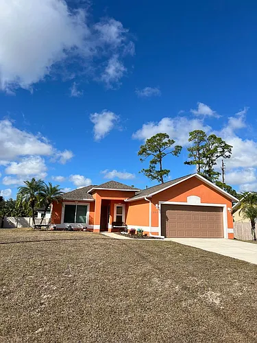 2105 Atwater Dr Photo 1