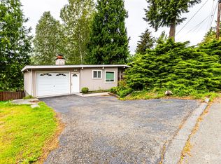 1213 158th Ave SE, Bellevue, WA