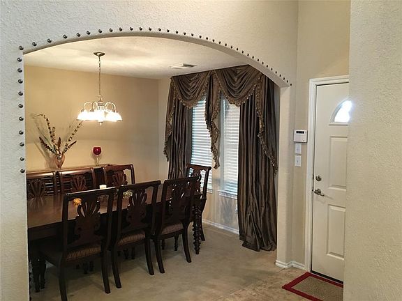 4th image of 9219 Birch Springs Dr