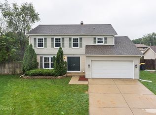 36 Spring Valley Ln, Streamwood, IL 60107