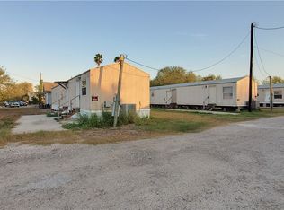 1131 W Kenedy Ave, Kingsville, TX 78363