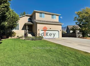 213 Lakeview Dr, Stansbury Park, UT 84074