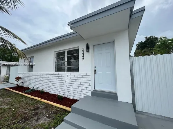 2222 NW 86th Ter, Miami, FL 33147