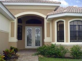 2012 SW 28th St, Cape Coral, FL 33914
