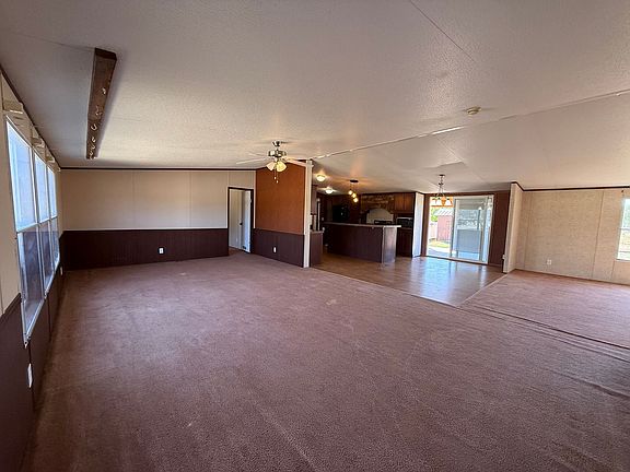 3rd image of 202 N 1st St