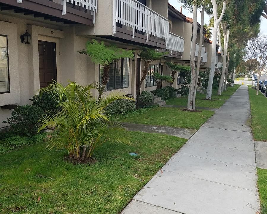 1st image of 406 Avenue G Unit 15