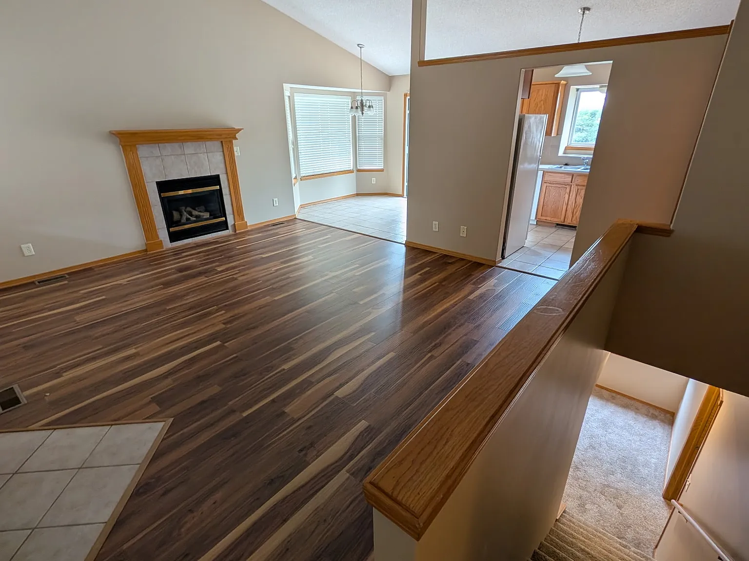 3 bed, 2080 sqft, $1,600 — Photo 2