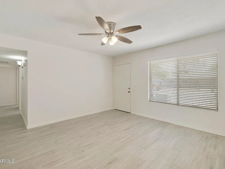3316 E Helena Dr — Photo 9