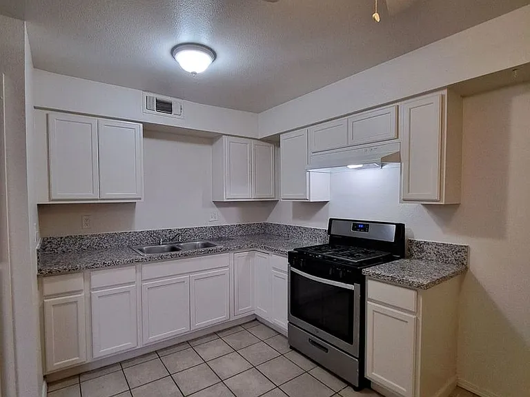 4420-4422 E. Sierra Madre Ave. — Photo 18