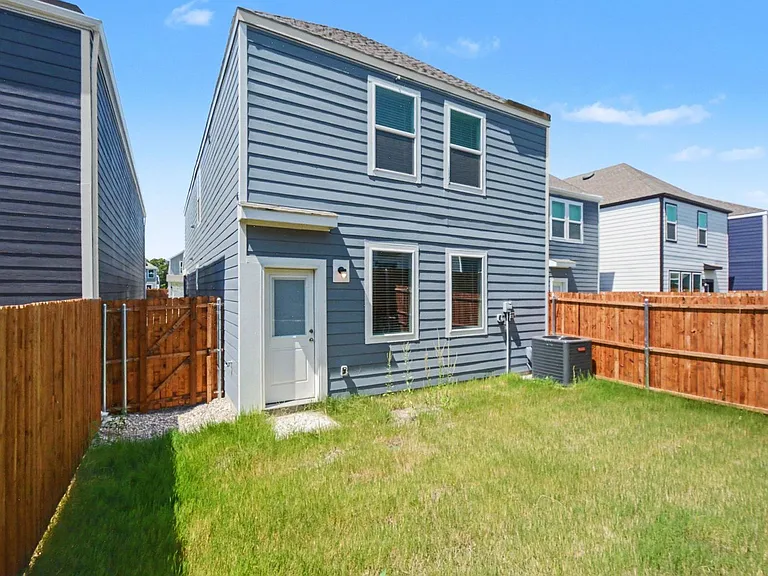 125 Arbor Dr — Photo 29