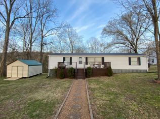 175 Stalcup Cemetery Rd, Hartsville, TN 37074