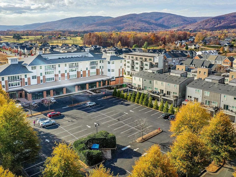 1035 Heathercroft Cir Crozet VA Zillow