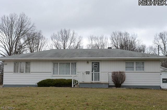 1st image of 4508 Warwick Dr N