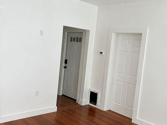 2nd image of 2 Harvard Ave APT 2