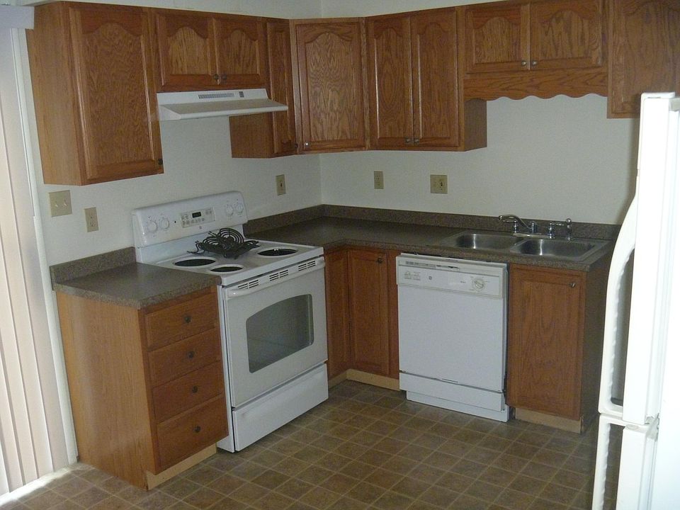 2nd image of 11307 Lewis Ave