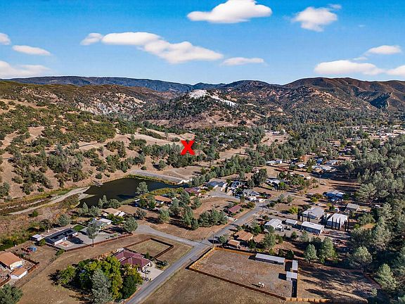 2nd image of 3113 Wolf Creek Rd