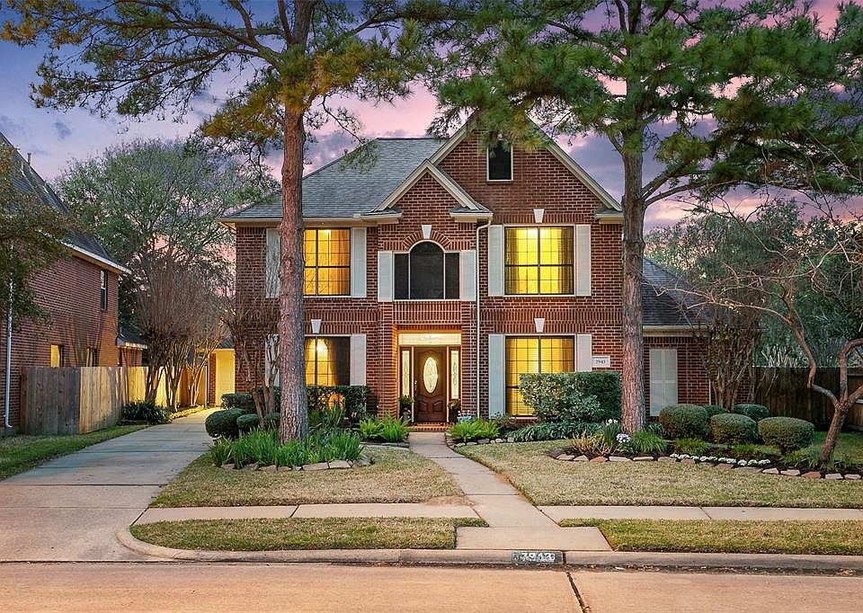 1st image of 7943 Scenic Canyon Ln
