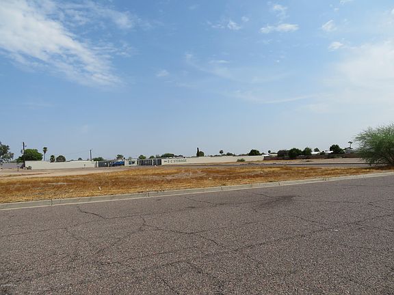 2nd image of 9825 W Peoria Ave Lot 1-3