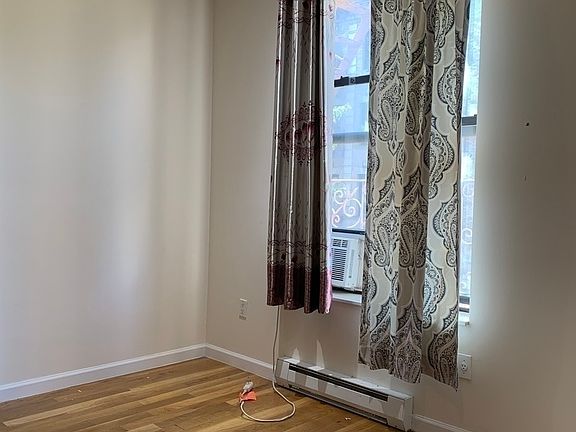 5th image of 7 W 108th St Unit 3AA