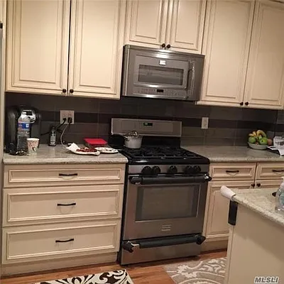 Sold by Exit Kingdom Realty | media 31