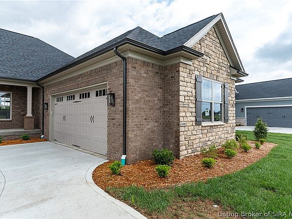 5th image of 1859 Augusta Boulevard Lot 294