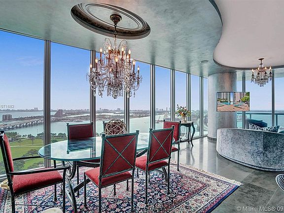 2nd image of 888 Biscayne Blvd APT 2608