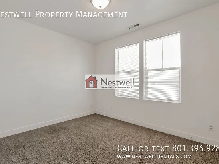7946 S 5440 W — Photo 19