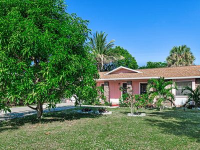 1126 Cameo Circle, West Palm Beach, FL, 33417
