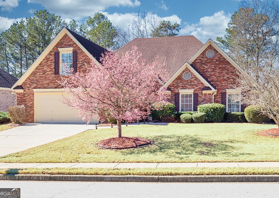 1st image of 1070 River Valley Dr
