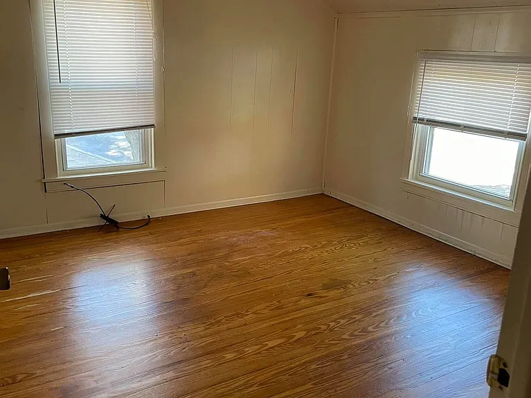 191 W Main St #B — Photo 11