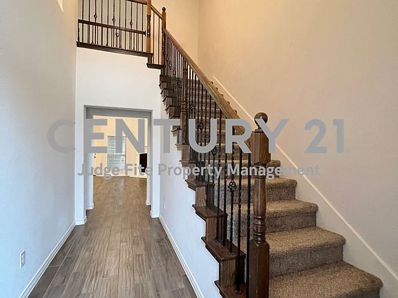 2nd image of 10133 Barstow Way