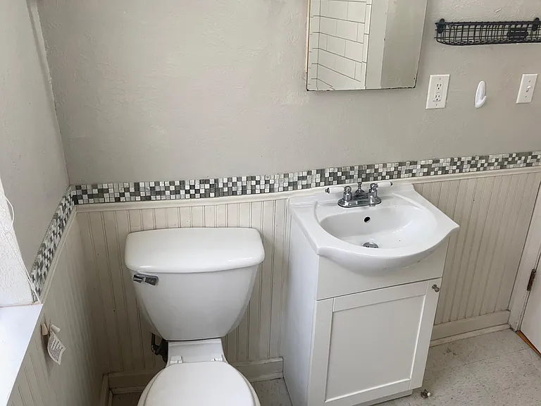 3316 N Robinson Ave #3 — Photo 4