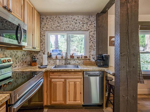 4th image of 41621 Dinkey Creek Rd