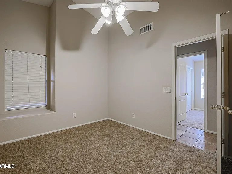 10269 W Patrick Ln — Photo 24