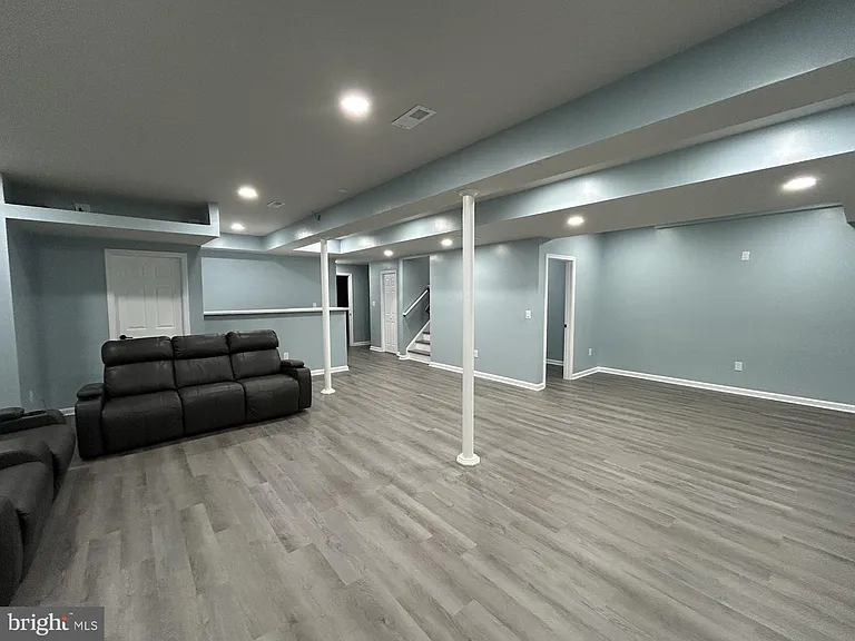 512 Lewis St — Photo 39