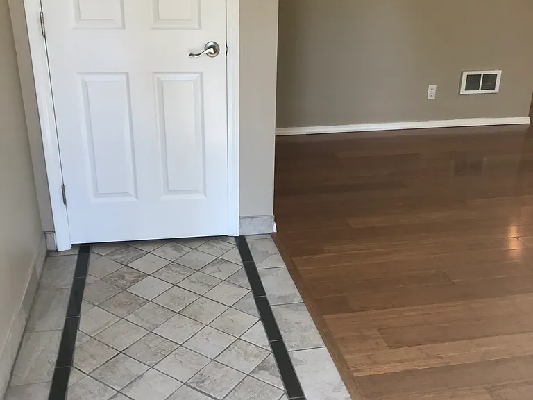 12500 SW Karen St #1 — Photo 3