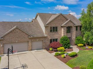 7918 Oxford Ct, North Huntingdon, PA 15642