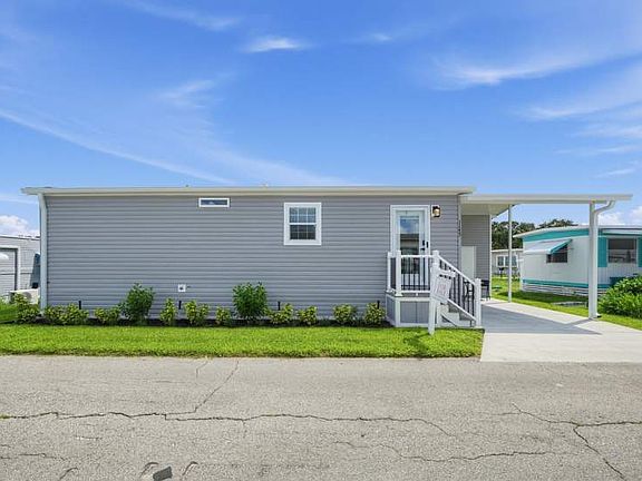 2nd image of 1145 Castleberry Rd #C194