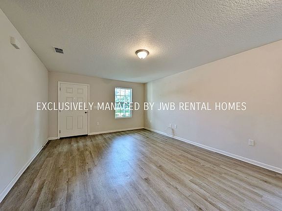 2nd image of 3510 Hunt St