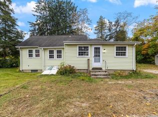 13 Sunset Ave, Old Saybrook, CT 06475