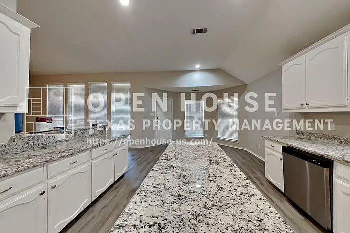 4148 Bedington Ln — Photo 5