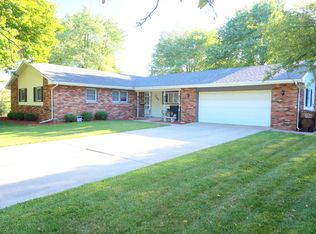 265 Willow Rd, Manteno, IL 60950