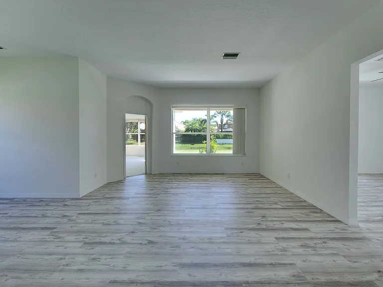 1679 Pinyon Pine Dr — Photo 13