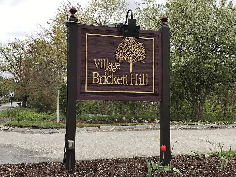 1st image of 68 Brickett Hill Cir